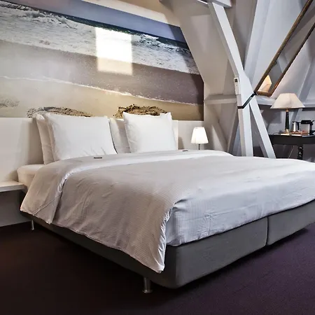 Trusten Hotel *