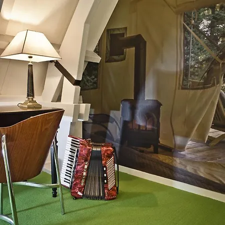 Trusten Hotel